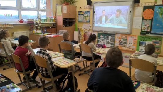 Grafika #6: Kwiecień w klasie trzeciej