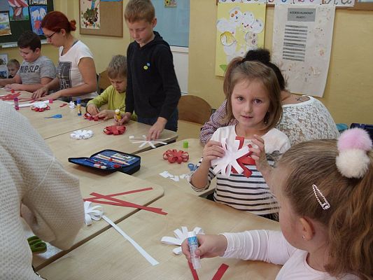 Grafika #2: "Piękna jest nasza polska Ziemia"