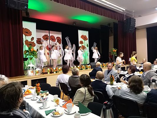 Grafika #2: Dzień Seniora w Gminnym Ośrodku Kultury i Sportu