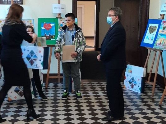 Grafika #2: Rodzina to skarb