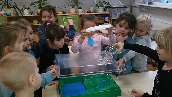 Grafika #1: Wodne eksperymenty