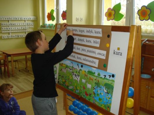 Grafika #24: Nowinki z wiejskiego podwórka