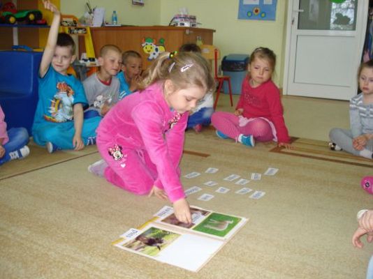 Grafika #22: Nowinki z wiejskiego podwórka