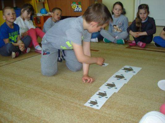 Grafika #12: Wiosna na łące