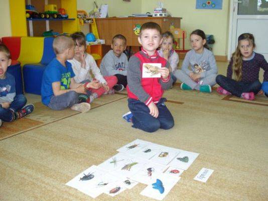 Grafika #10: Wiosna na łące