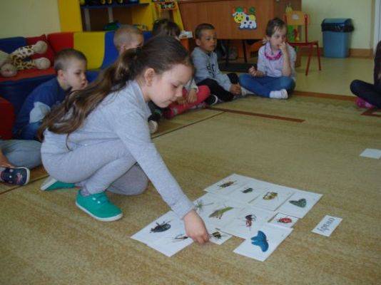 Grafika #9: Wiosna na łące