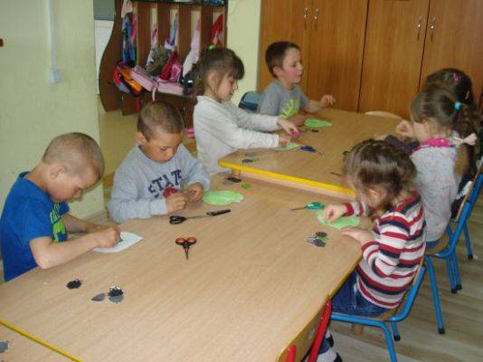 Grafika #21: Wiosna na łące