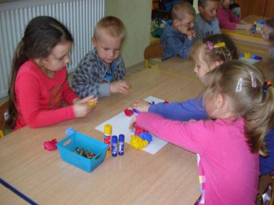 Grafika #41: Wiosna na łące