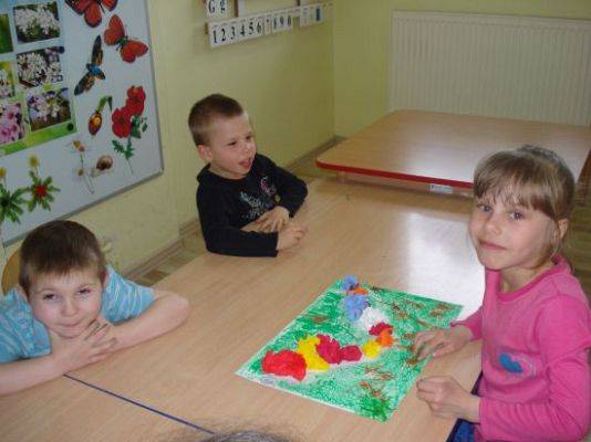 Grafika #43: Wiosna na łące