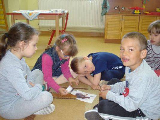 Grafika #17: Wiosna na łące