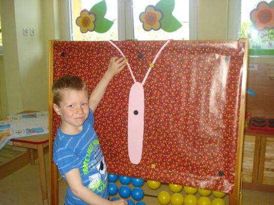 Grafika #50: Wiosna na łące