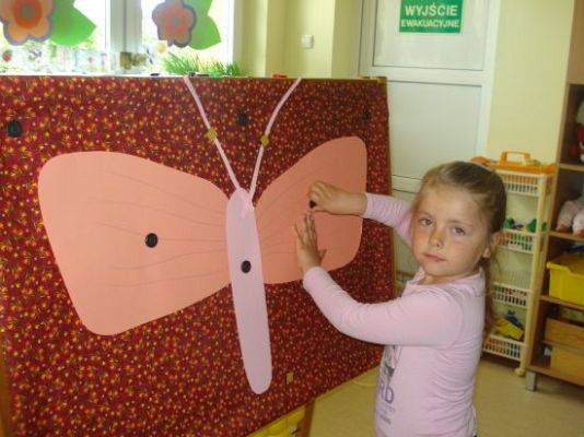 Grafika #51: Wiosna na łące