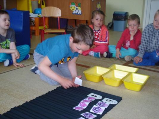 Grafika #17: Poznajemy różne zawody