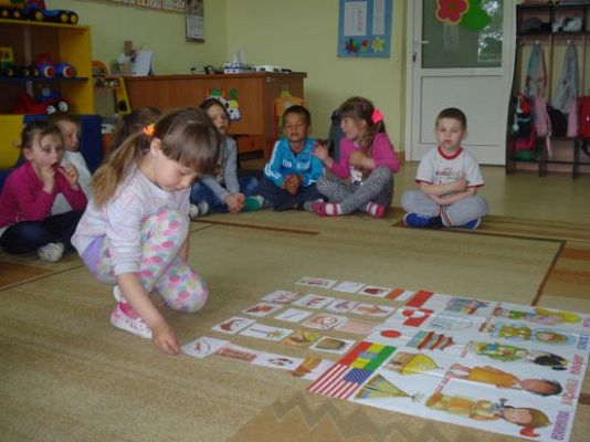 Grafika #18: Dzieci z całego świata