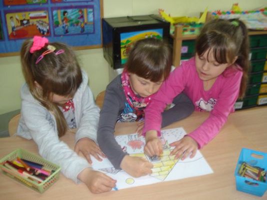 Grafika #28: Dzieci z całego świata