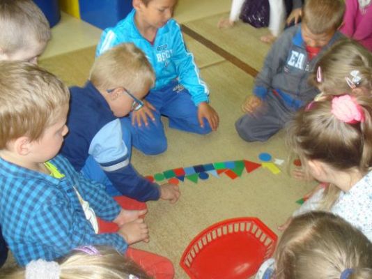 Grafika #36: Dzieci z całego świata