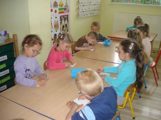 Grafika #19: Dzieci z całego świata