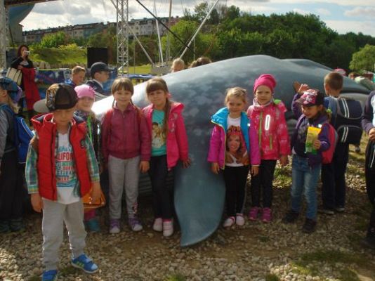 Grafika #38: Dzieci z całego świata