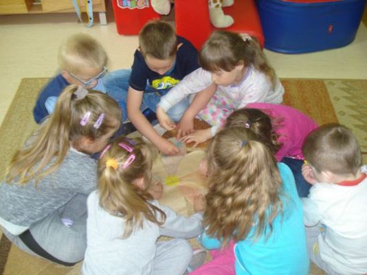 Grafika #39: Moje podwórko