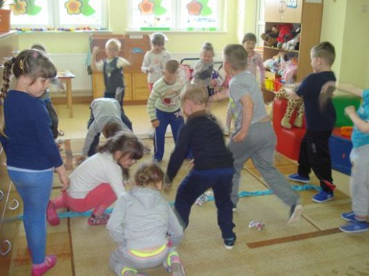 Grafika #30: Moje podwórko