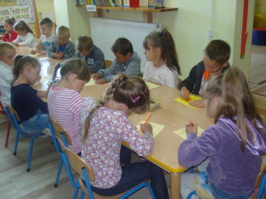 Grafika #13: Moje podwórko