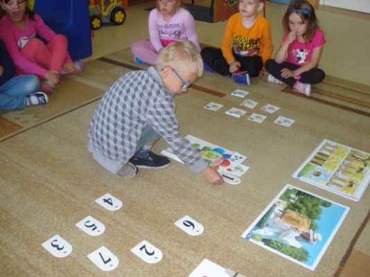 Grafika #22: Moje podwórko