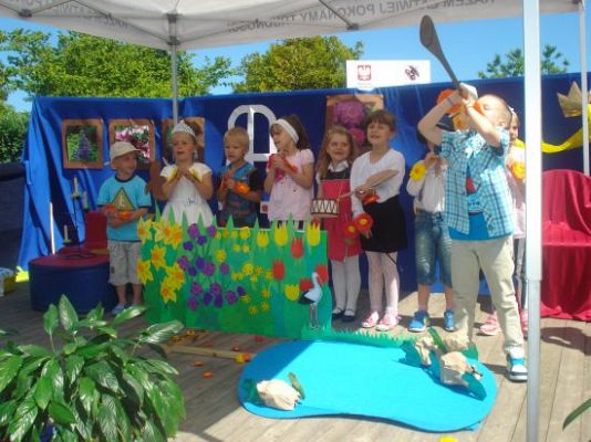 Grafika #52: Moje podwórko