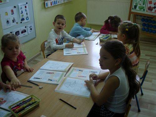 Grafika #65: Urządzenia elektryczne