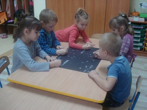 Grafika #47: Tutaj rosły paprocie