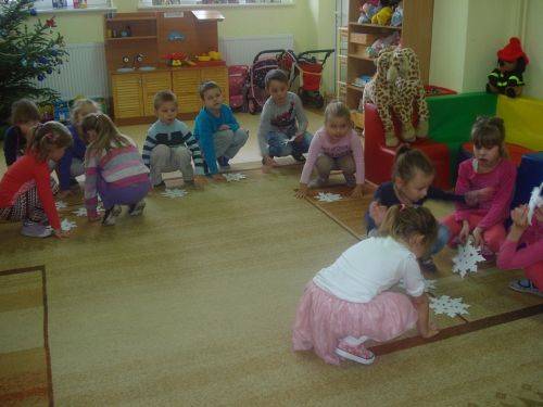 Grafika #82: Nadchodzi zima