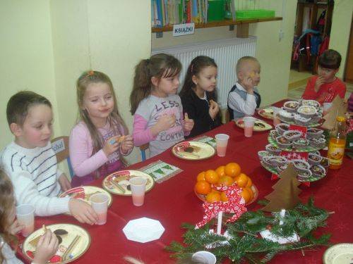 Grafika #98: Święta, święta