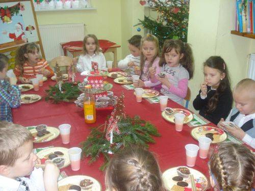 Grafika #102: Święta, święta