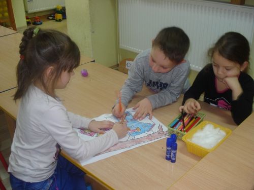 Grafika #102: Zabawy na śniegu