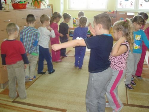 Grafika #12: Zabawy na śniegu