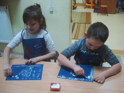 Grafika #5: Zabawy na śniegu