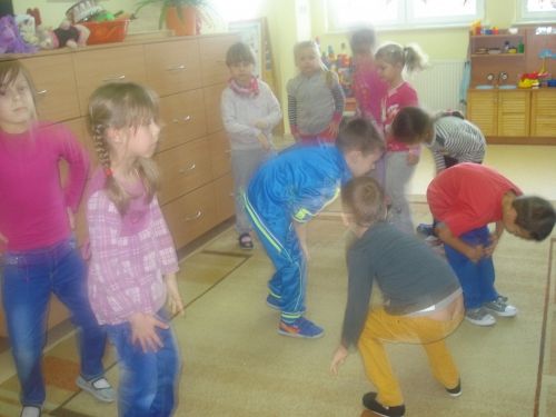 Grafika #65: Zabawy na śniegu