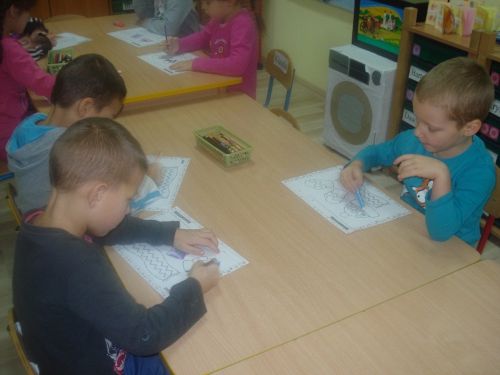 Grafika #60: Zabawy na śniegu