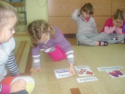 Grafika #53: Zabawy na śniegu