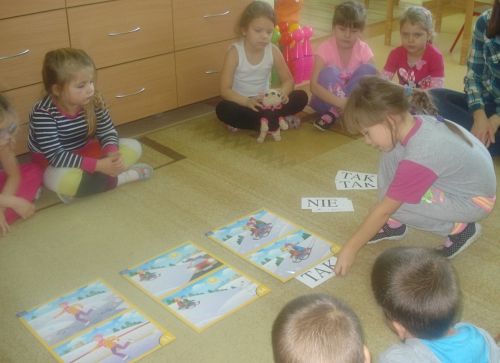 Grafika #43: Zabawy na śniegu