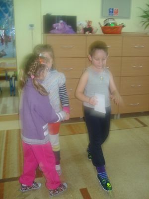 Grafika #74: Zabawy na śniegu