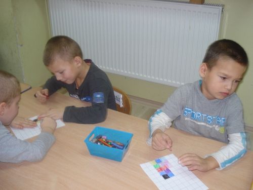 Grafika #93: Zabawy na śniegu