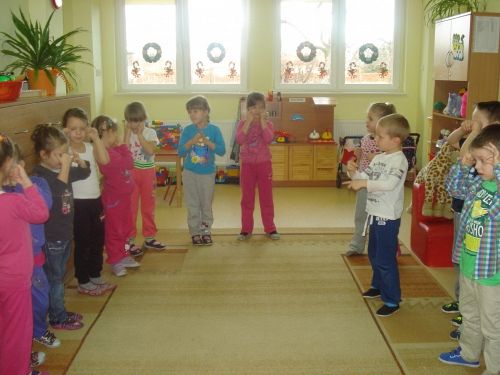 Grafika #24: Zabawy na śniegu