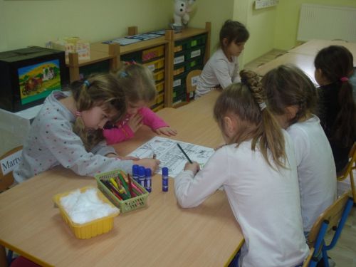 Grafika #99: Zabawy na śniegu