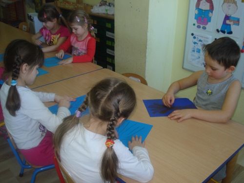 Grafika #17: Znamy te baśnie