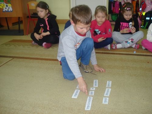 Grafika #95: Znamy te baśnie