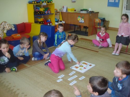 Grafika #51: Znamy te baśnie