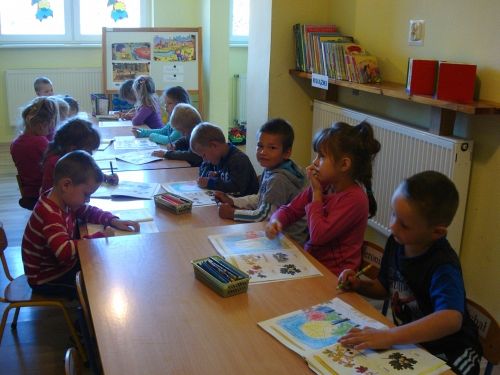 Grafika #0: Nadeszła jesień