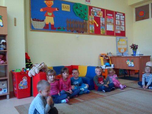 Grafika #2: Jesień w sadzie