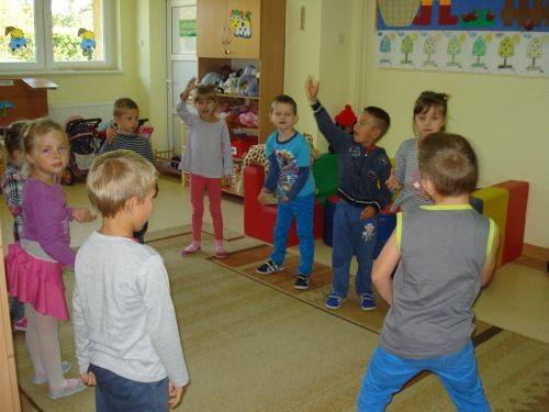 Grafika #20: Jesień w sadzie