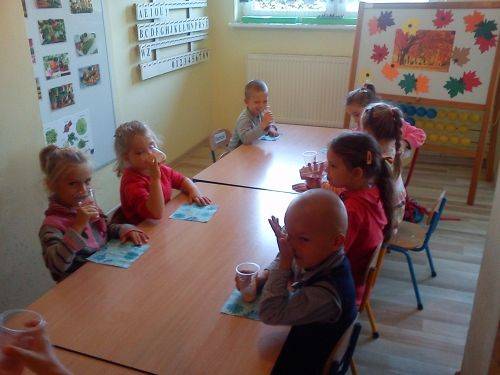 Grafika #13: Jesień w sadzie